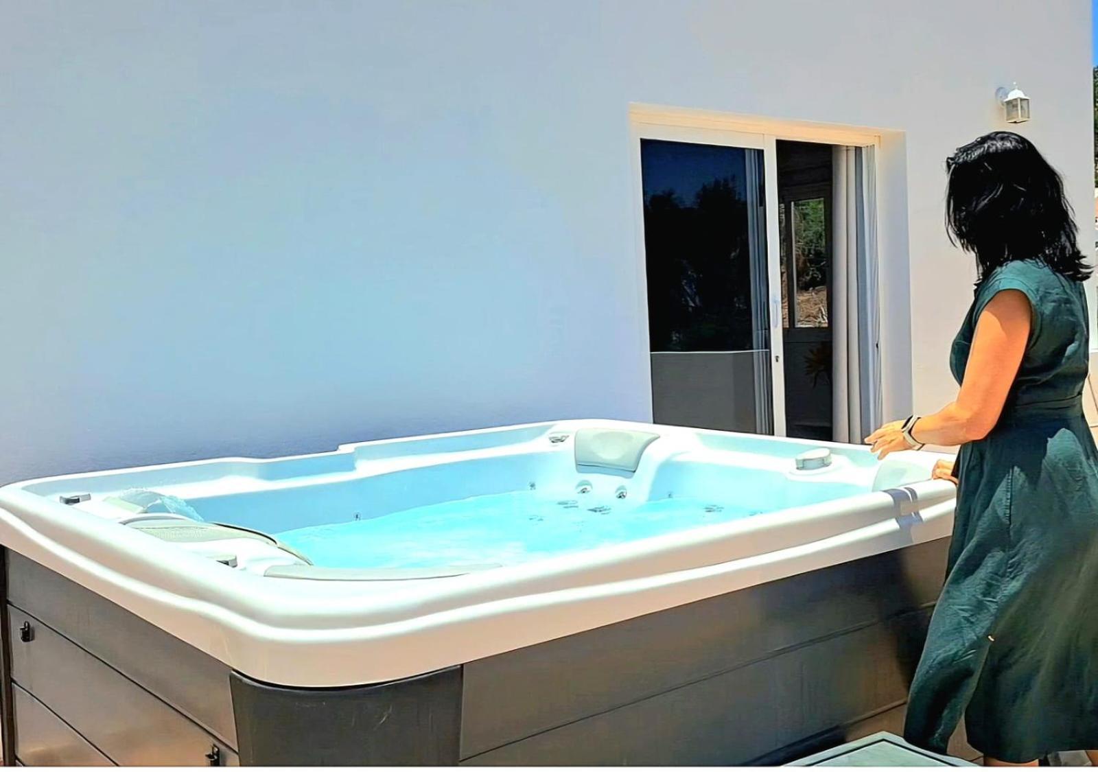 Villa Calma Climatized Pool Private Jacuzzi Spa In Tarajalejo Туйнехе Экстерьер фото